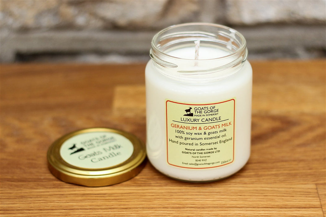 Goats Milk Geranium Candle - Kozeenest