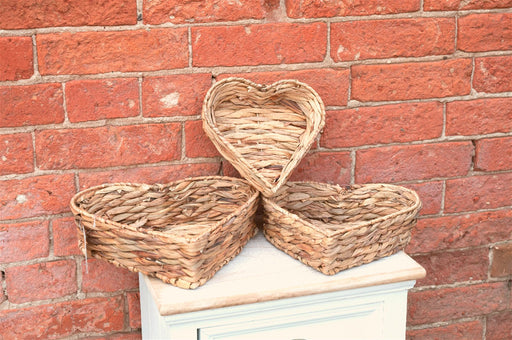 Rattan Heart Shape Basket Trays - Kozeenest