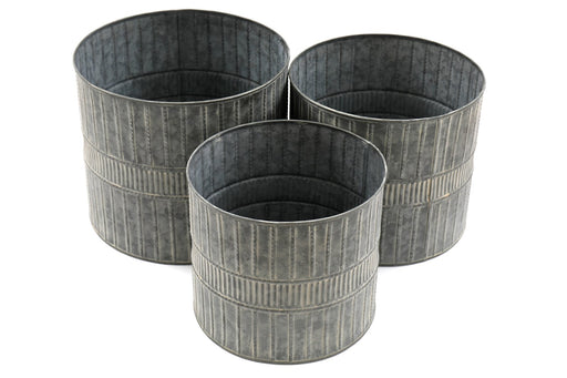 Set of Three Metal Garden Planters - Kozeenest