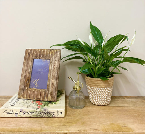 Ribbed Wooden Photo Frame - Kozeenest