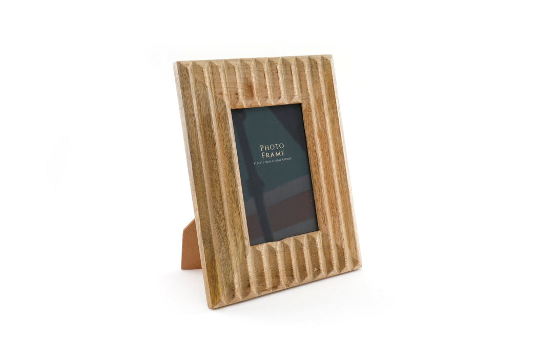 Ribbed Wooden Photo Frame - Kozeenest